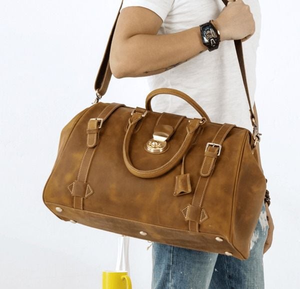 Có nên mua túi du lịch da thật thay vali? Ưu nhược điểm cần biết trước khi chọn