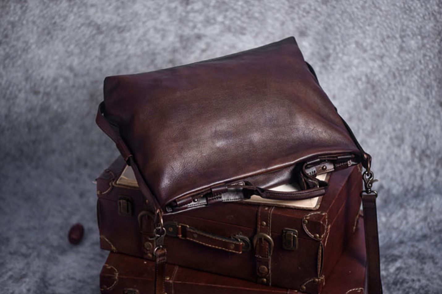 Túi Xách Da Bò VEG Patina Italy Cao Cấp Đa Chức Năng TUDA SBM397