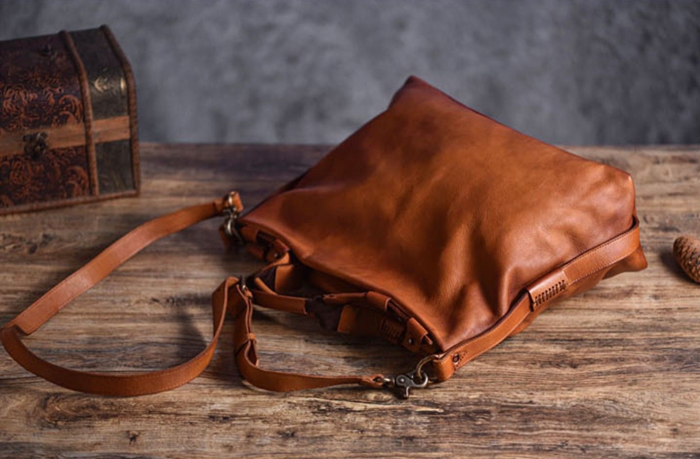 Túi Xách Da Bò VEG Patina Italy Cao Cấp Đa Chức Năng TUDA SBM397