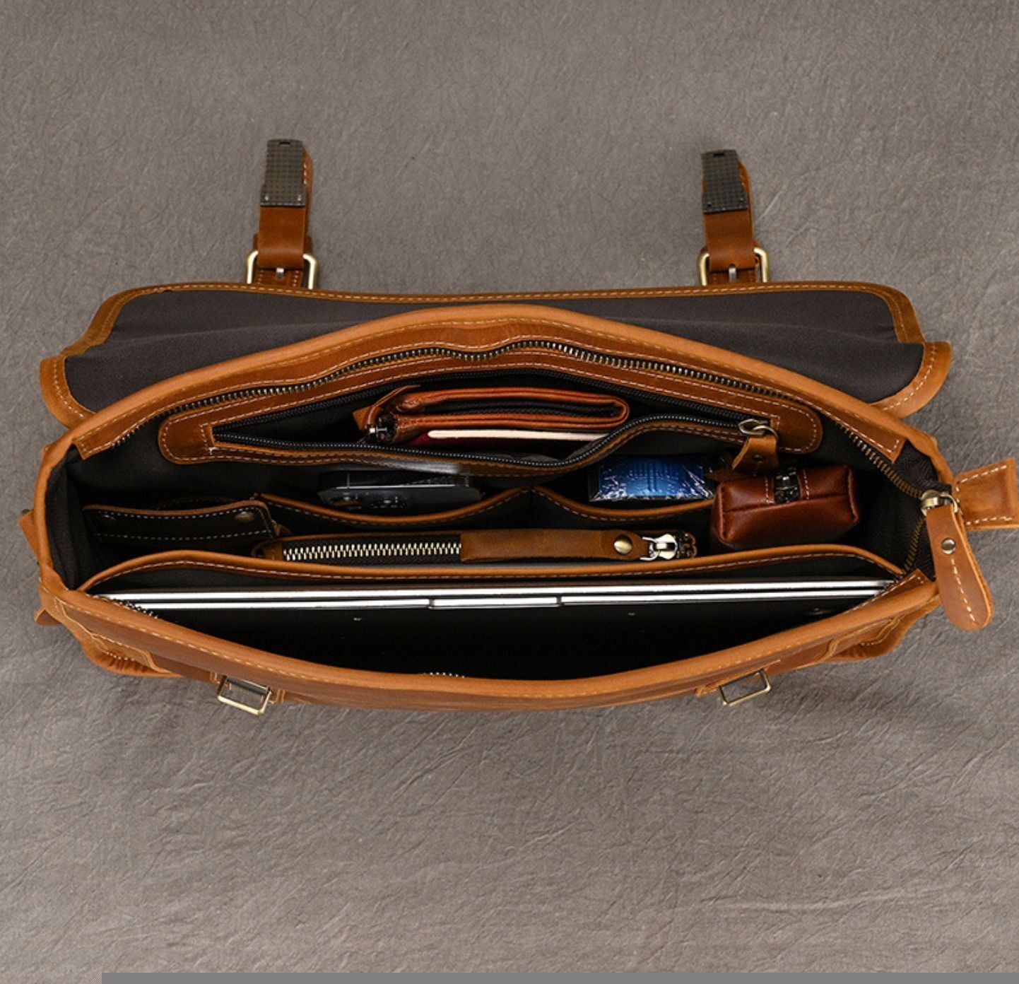 Cặp Da Công Sở Da Bò Sáp Cao Cấp Đựng Laptop VINTAGE TUDA SBM399