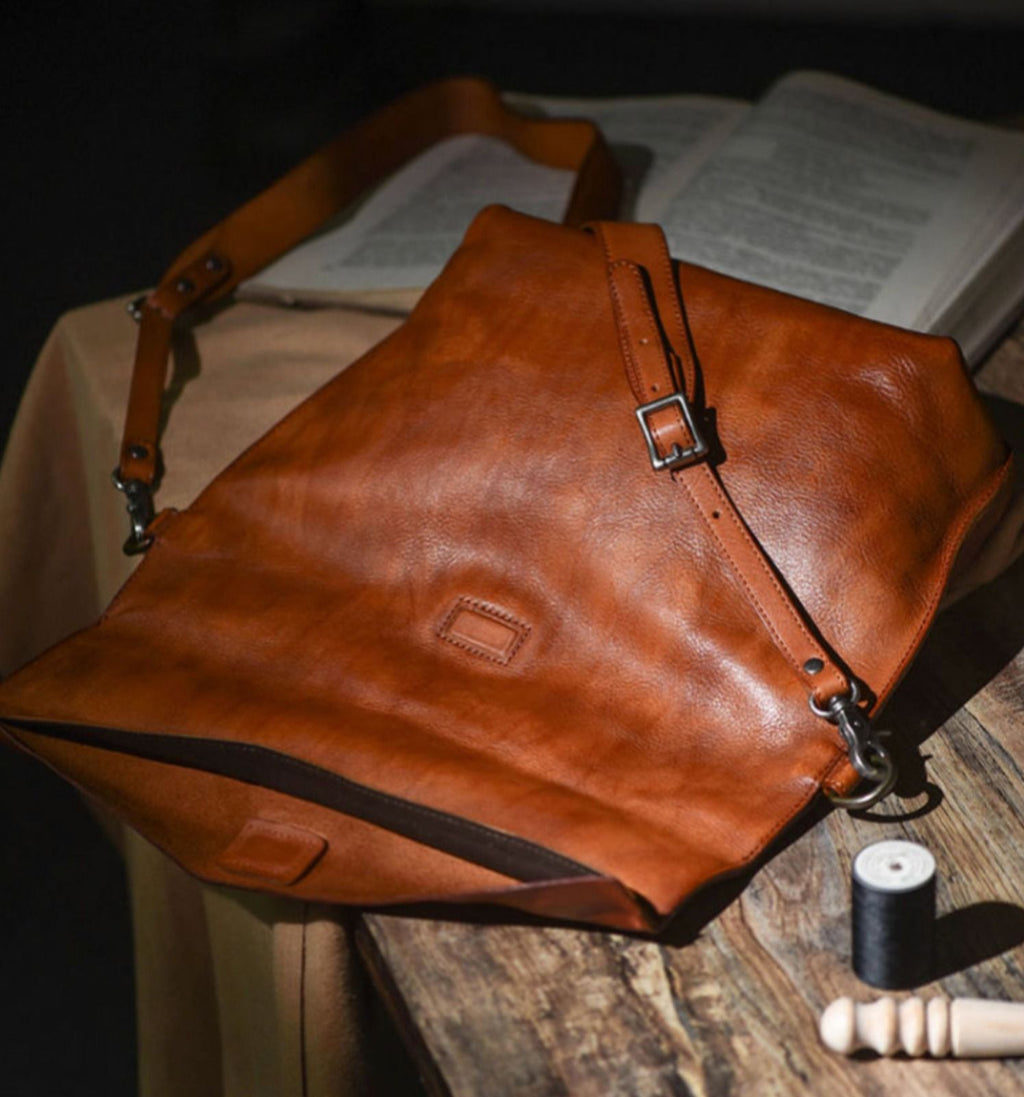 Túi Xách Da Bò VEG Patina Italy Cao Cấp Đựng Laptop & Hồ Sơ GAKKE SBM401