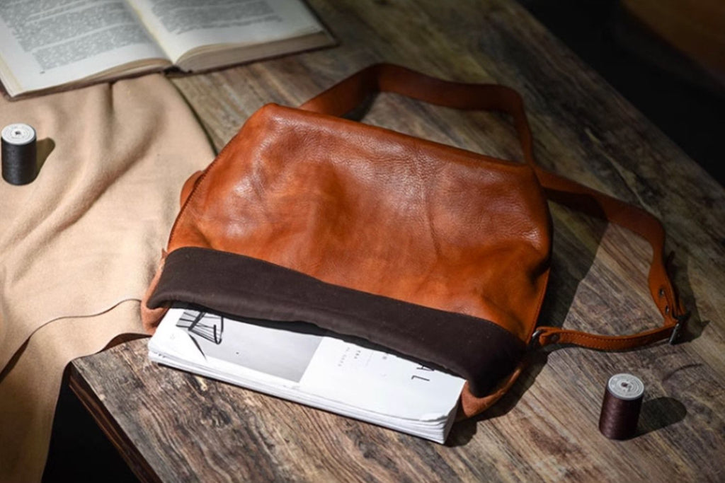 Túi Xách Da Bò VEG Patina Italy Cao Cấp Đựng Laptop & Hồ Sơ GAKKE SBM401