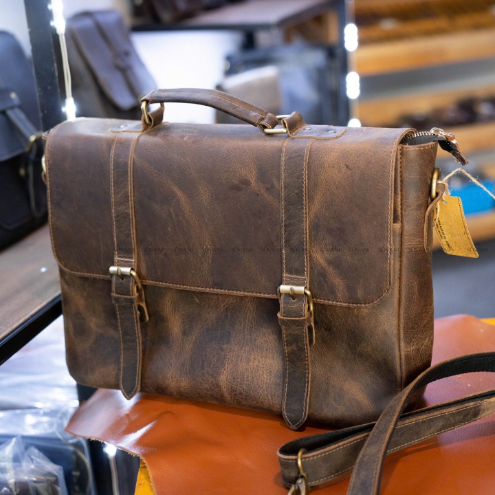 Cặp Da Công Sở Da Bò Sáp Handmade Cao Cấp Đựng Laptop TUDA SBM418