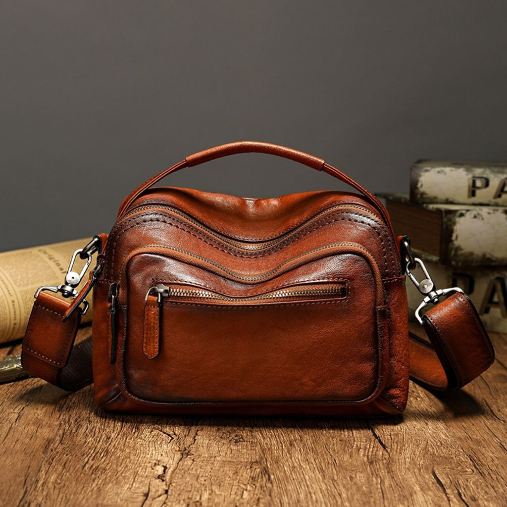 Túi Đeo Chéo Da Bò VEG Patina Ý Đeo Chéo & Xách Tay Đựng iPad Classic SBM261