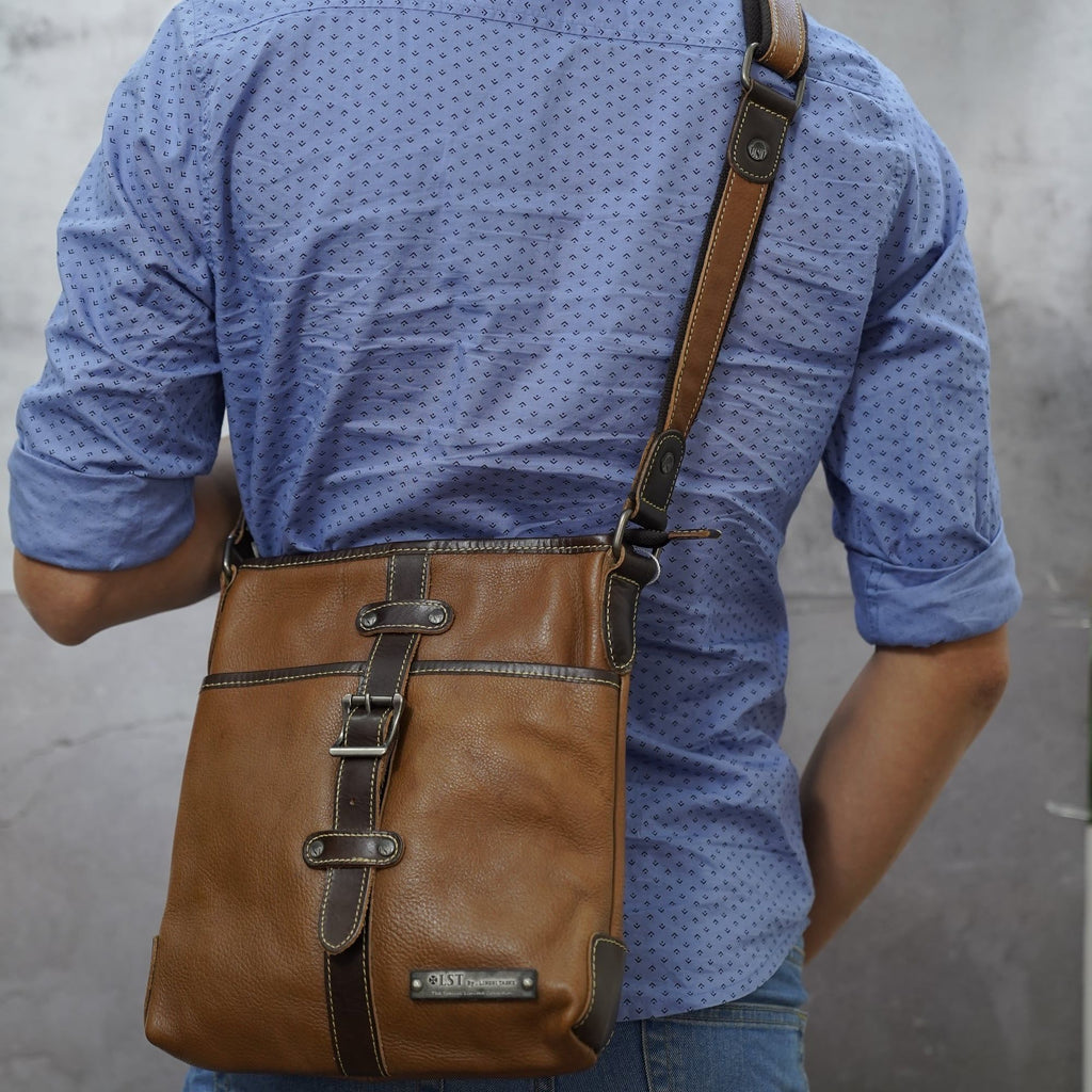 Túi Da Bò VEG Italy Nhập Khẩu Đeo Chéo Đựng iPad - Classic SBM174