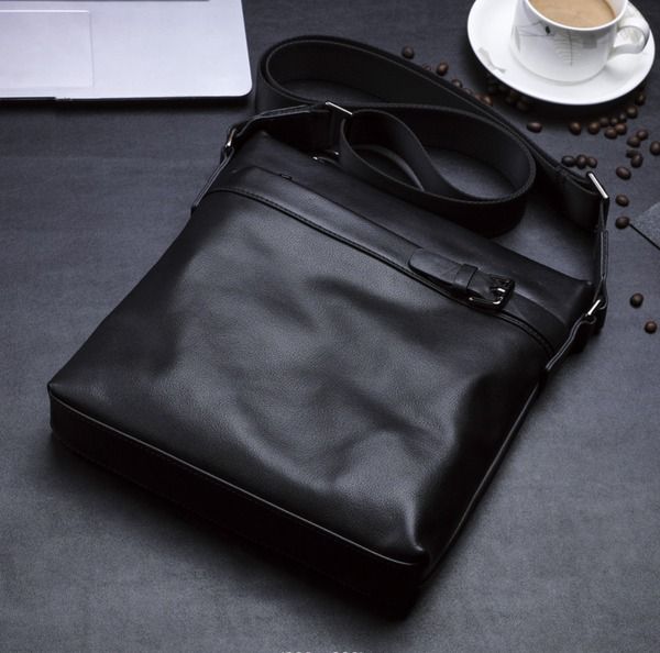 Túi Da Bò Thật Đeo Chéo Đựng IPad Classic Edition TUDA SBM317