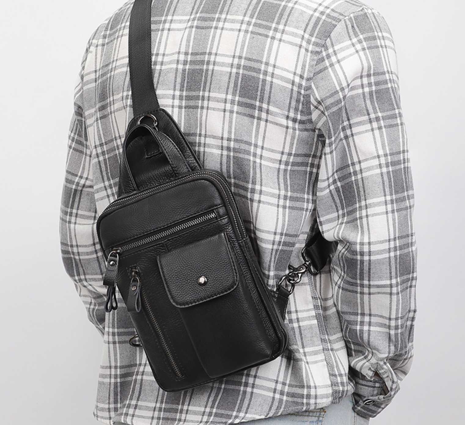 Túi Da Thật Đeo Chéo Trước Ngực VINTAGE SBM278