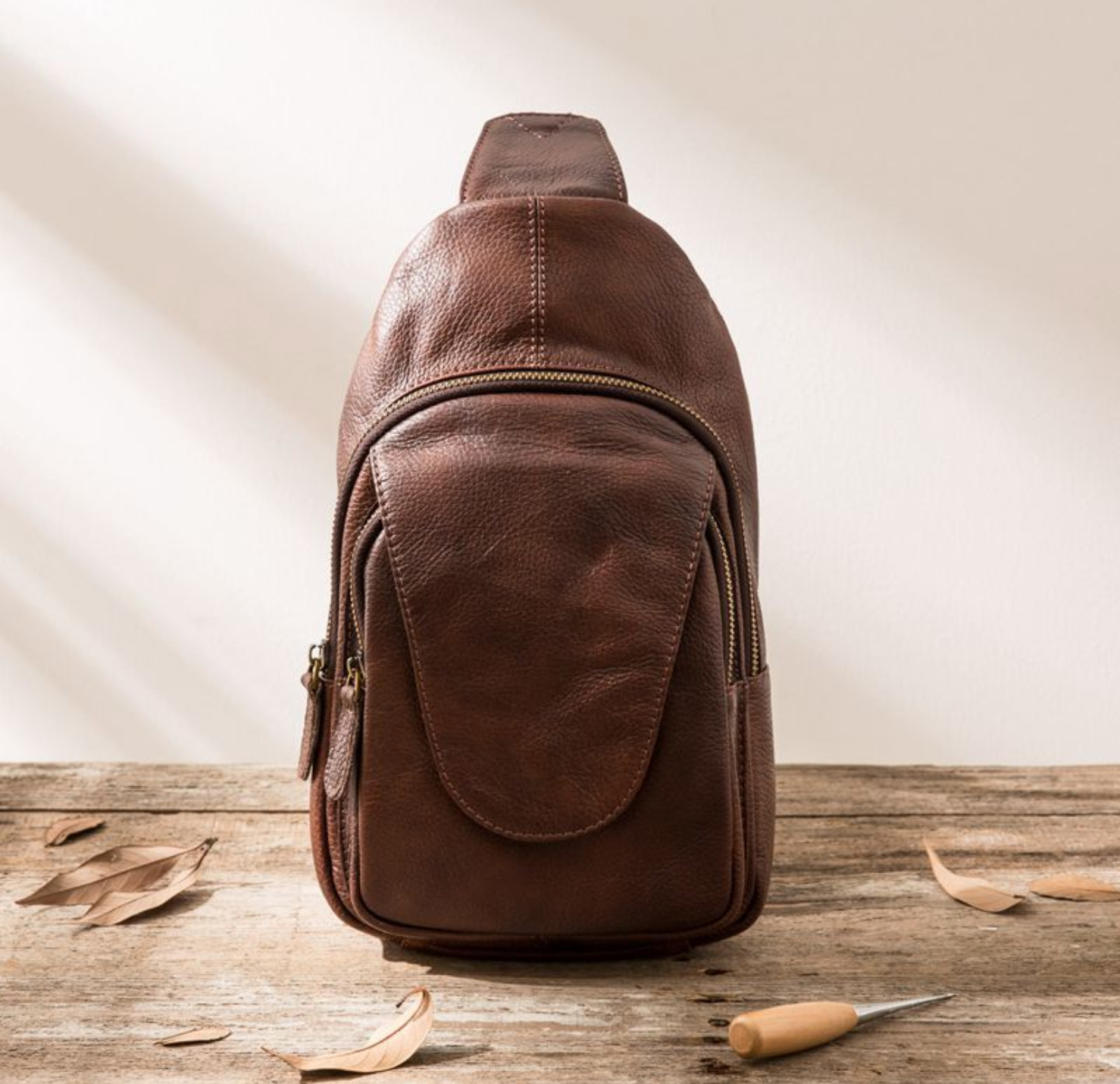 Túi Da Thật Đeo Chéo Trước Ngực VINTAGE SBM237