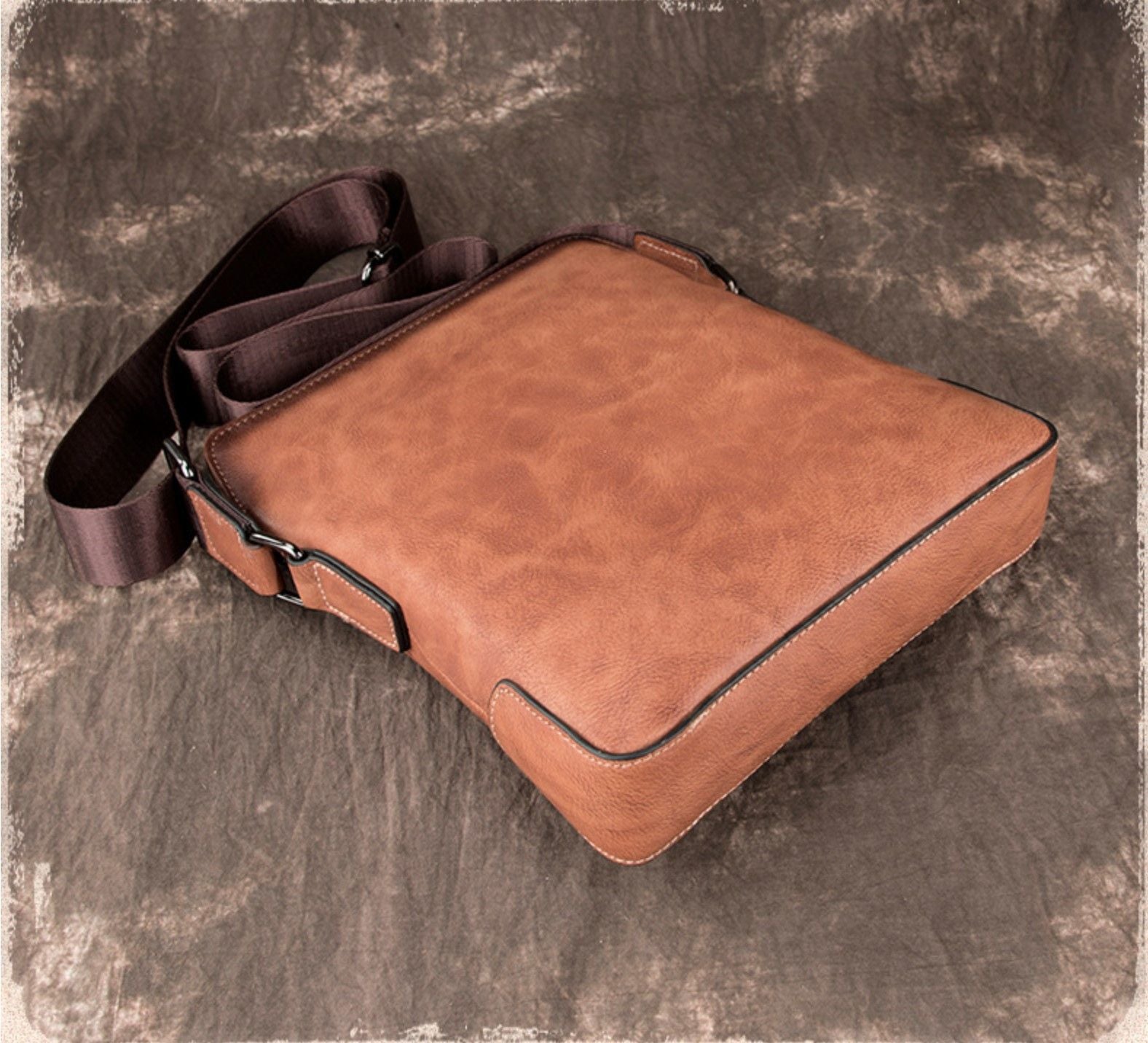 Túi Messenger Da Bò VEG Italy Nhập Khẩu đựng iPad Limited Edition SBM198