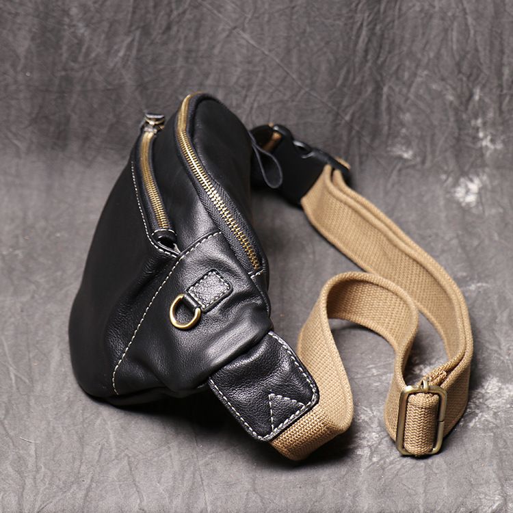 Túi da bò thật đeo chéo ngực đa năng Berry & Ken SBM141