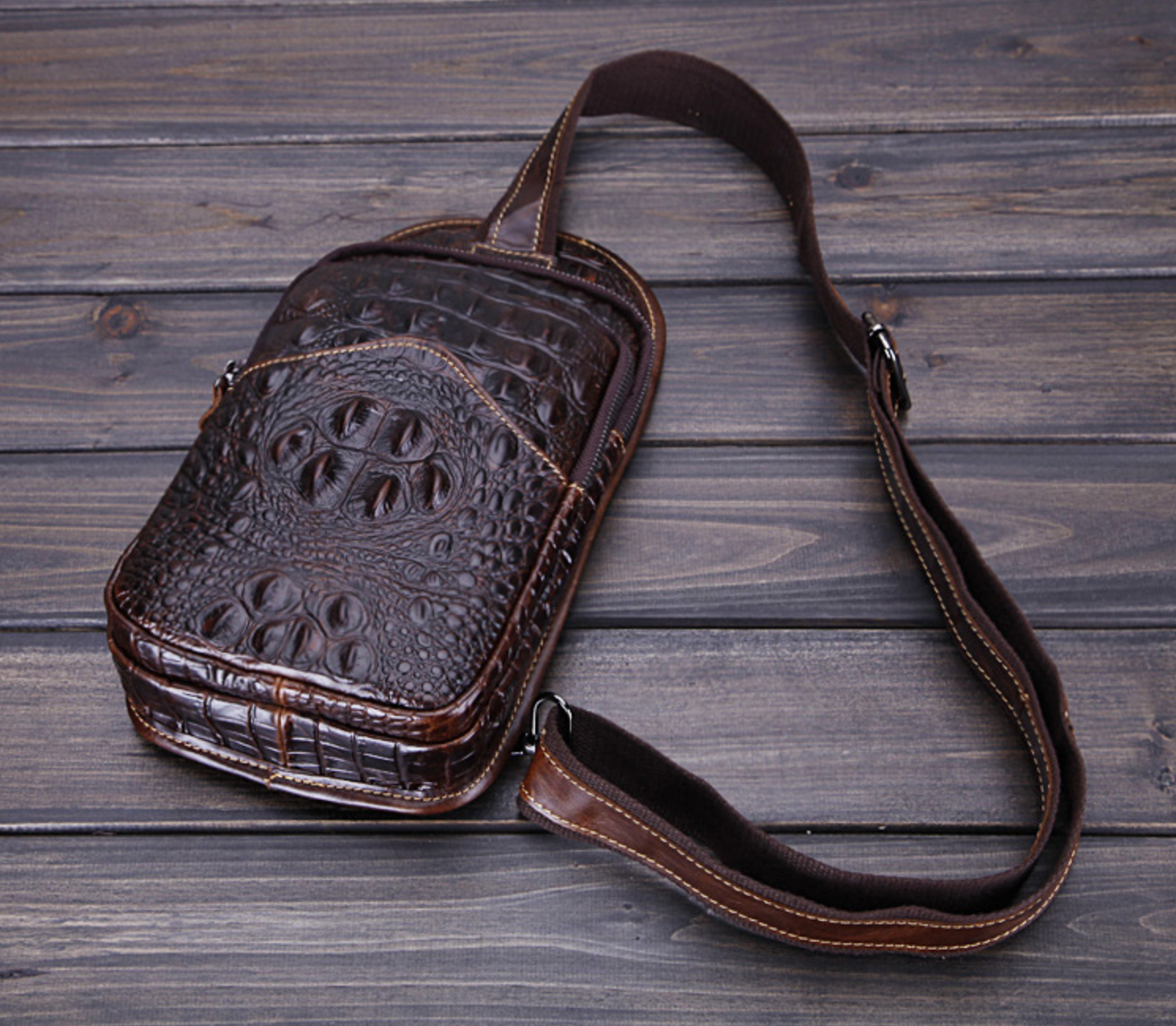 Túi Da Bò Thật đeo chéo ngực Dập Vân Cá Sấu - SBM127