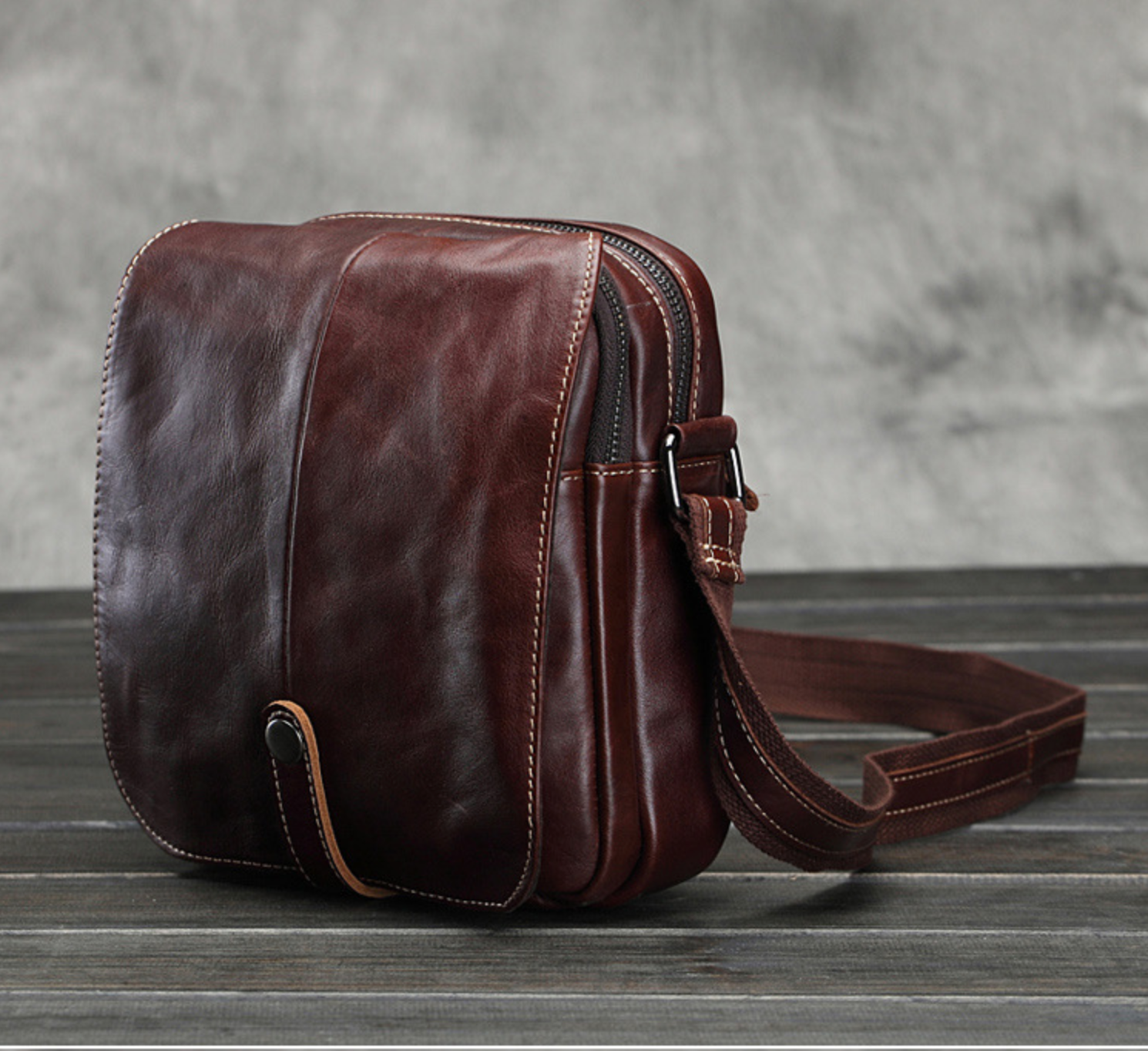 Túi Da Bò Thật đeo chéo Berry & Ken RETRO - Classic Edition SBM128