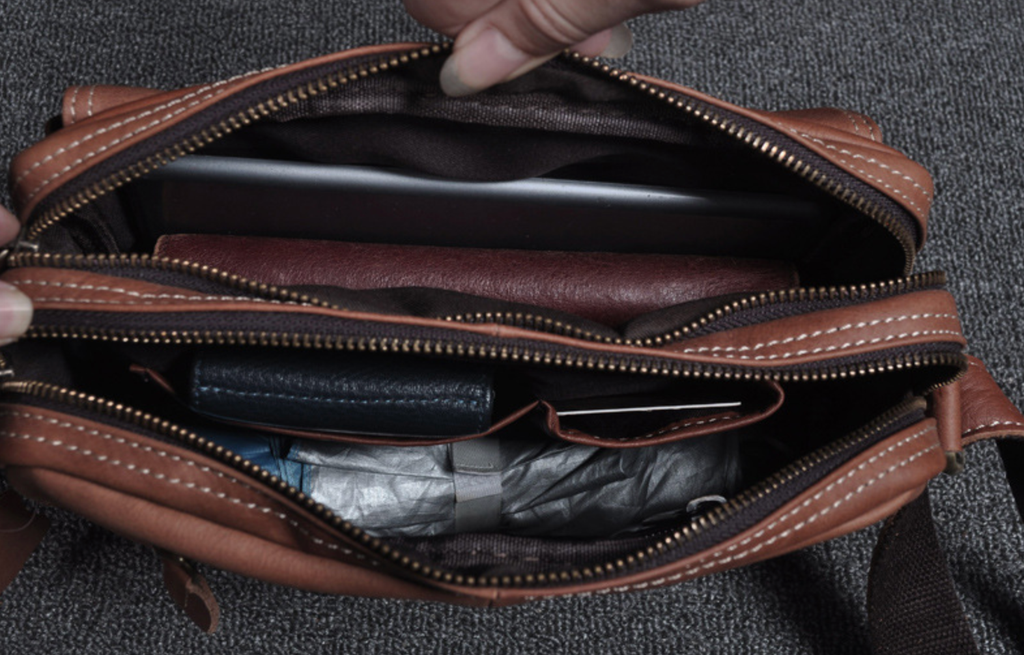 Túi da bò thật Berry & Ken - Limied edition MBM112