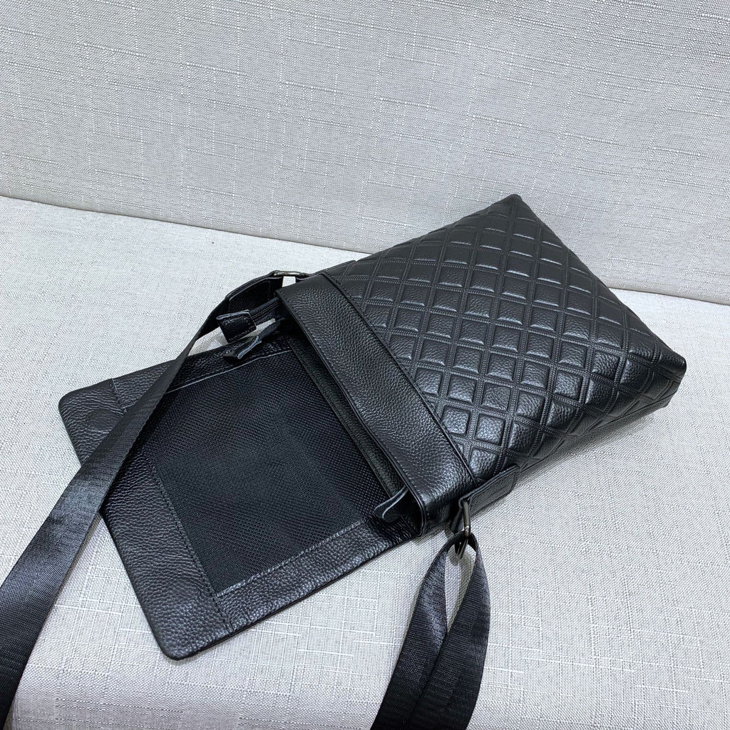 Túi Da Bò Thật Đeo Chéo Đựng IPad Classic Edition SBM189