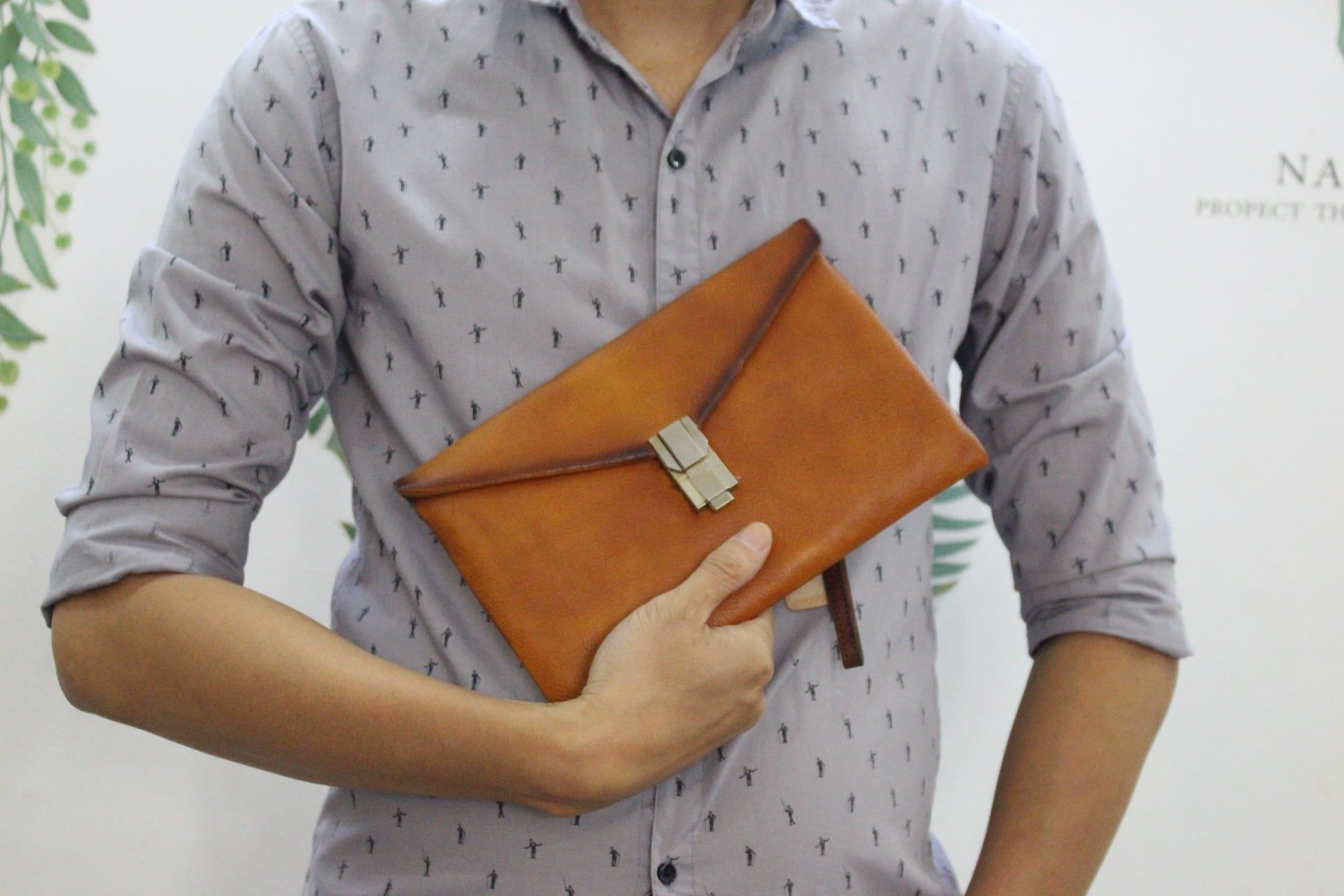 Ví Cầm Tay CLUTCH Nam Da Bò VEG Patina Ý Nhập Khẩu CLH283