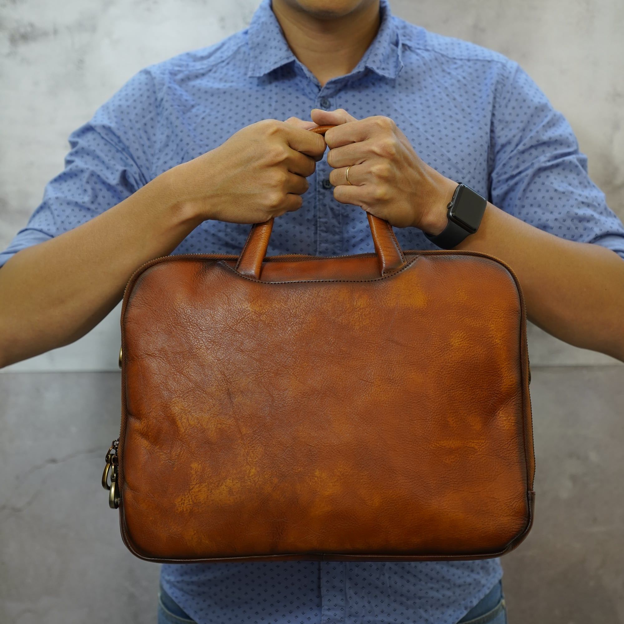 Cặp Da Bò VEG Italy Nhập Khẩu Xách Tay Đựng Laptop & Hồ Sơ Bussiness Men SBM242