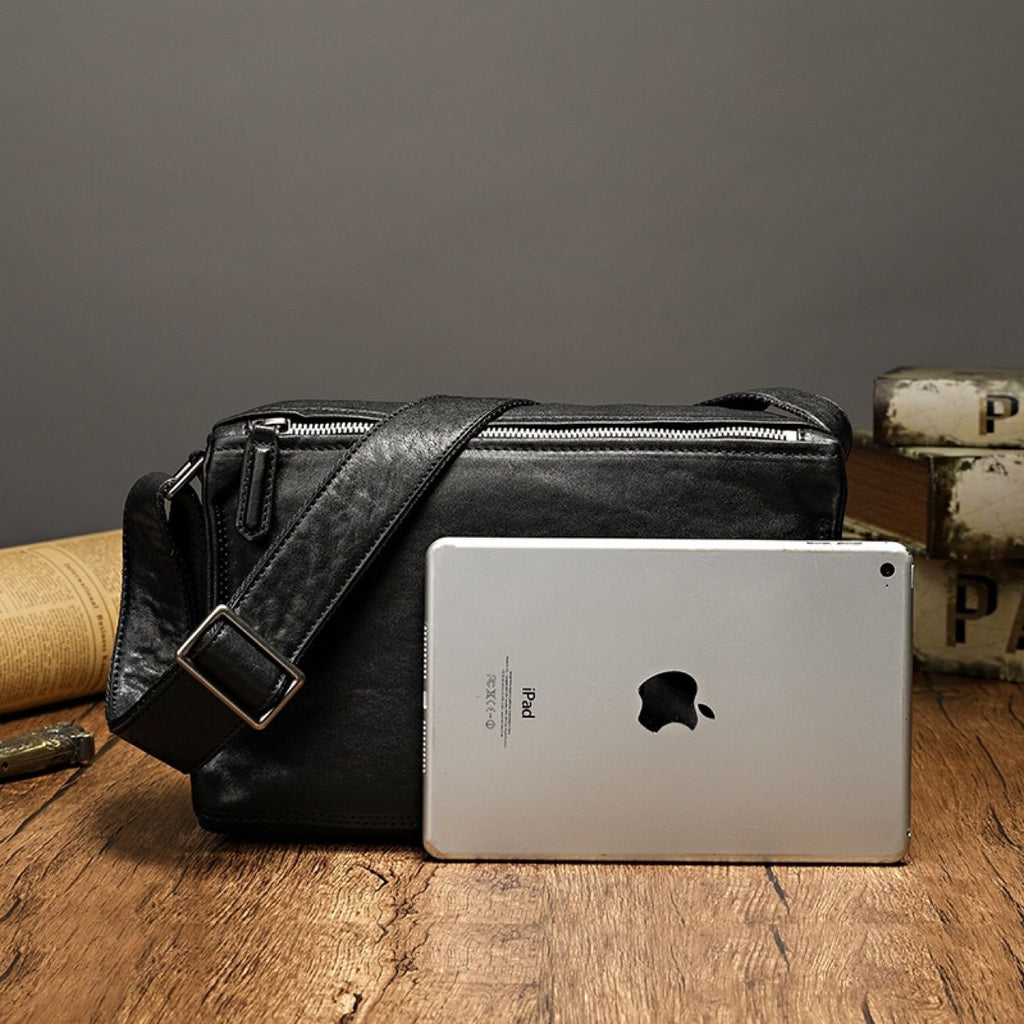 Túi Messenger Da Bò VEG Patina Ý Đeo Chéo Đựng IPad - VINTAGE SBM251