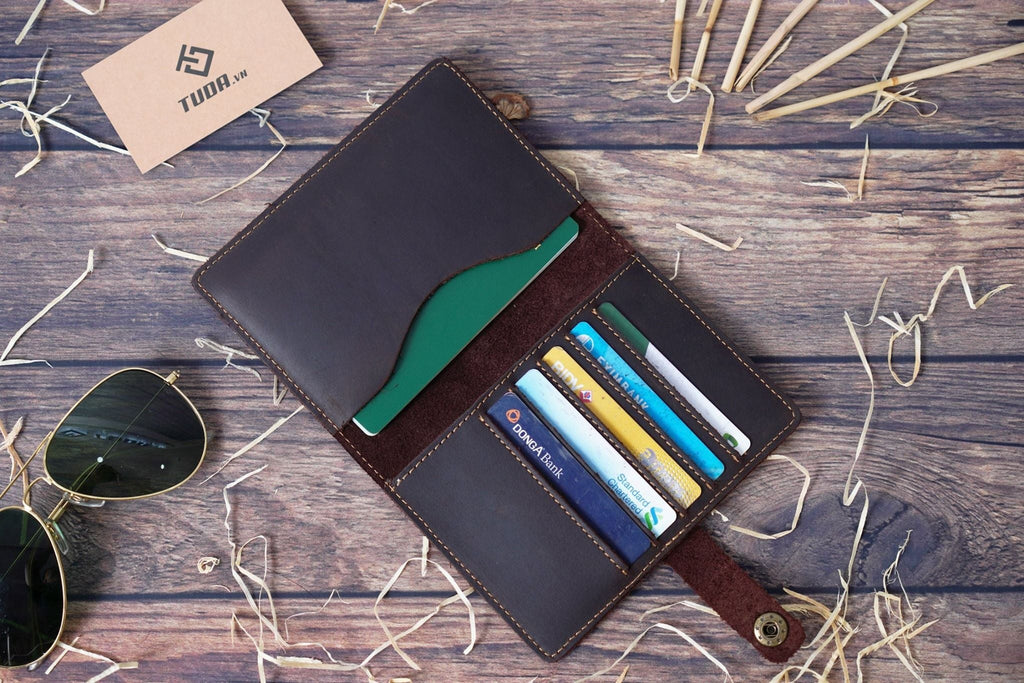 Ví Da Bò Sáp Đựng PASSPORT & CARD Đa Năng Gấp Cúc Bấm Classic Edition W108