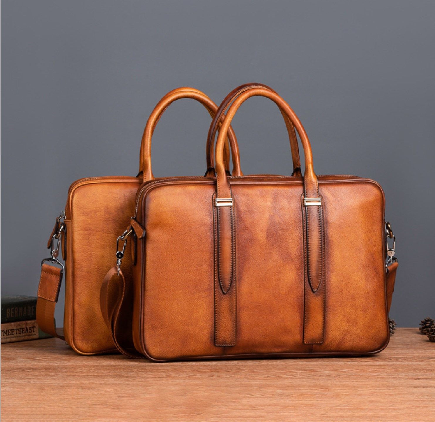 Cặp Da Bò Công Sở Da VEG Patina Ý Cao Cấp Xách Tay Đựng Laptop Bussiness Men SBM258