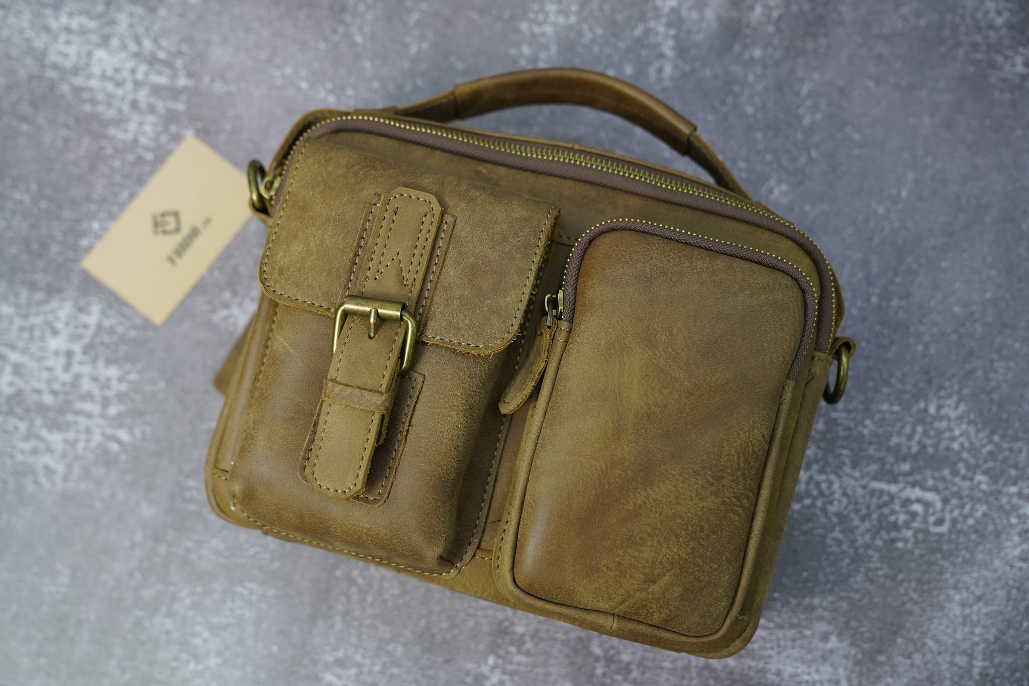 Túi Da Bò Thật RETRO Đeo Chéo & Xách Tay Đựng IPad SBM223