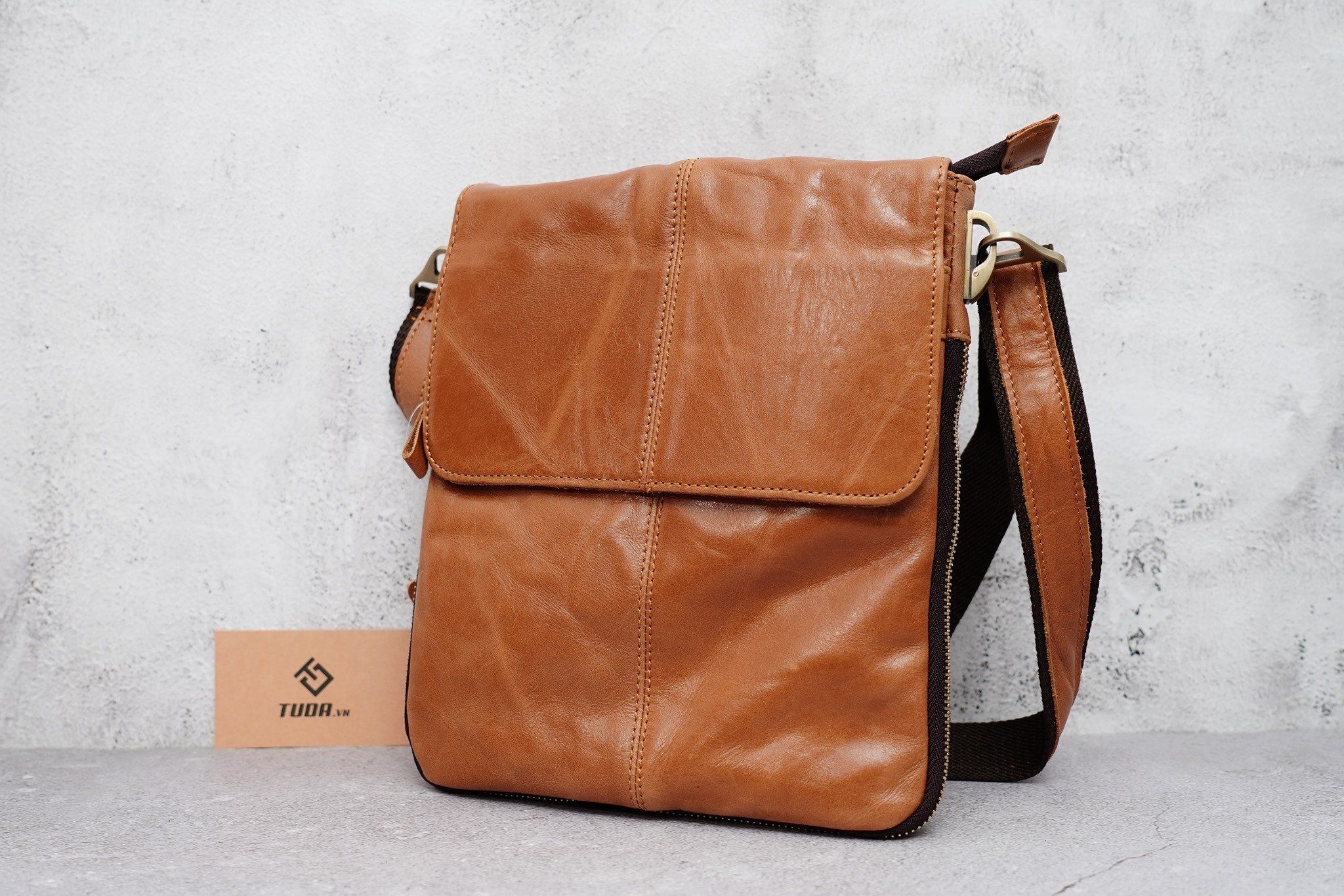 Túi Da Bò Thật Đeo Chéo Đựng IPad - Classic SBM180