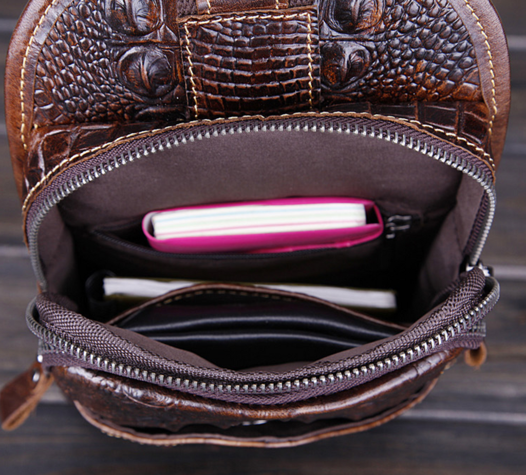 Túi Da Bò Thật đeo chéo ngực Dập Vân Cá Sấu - SBM127