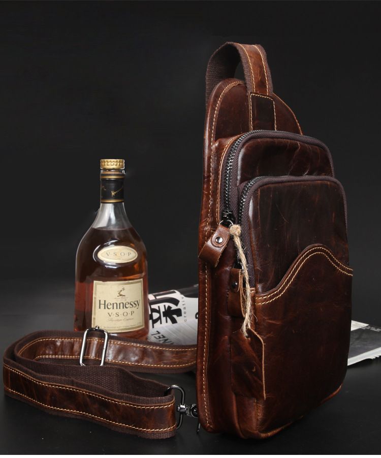 Túi da bò thật đeo chéo ngực Berry & Ken RETRO SBM122