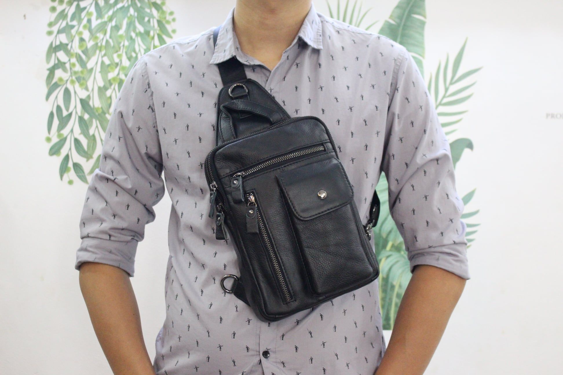 Túi Da Thật Đeo Chéo Trước Ngực VINTAGE SBM278