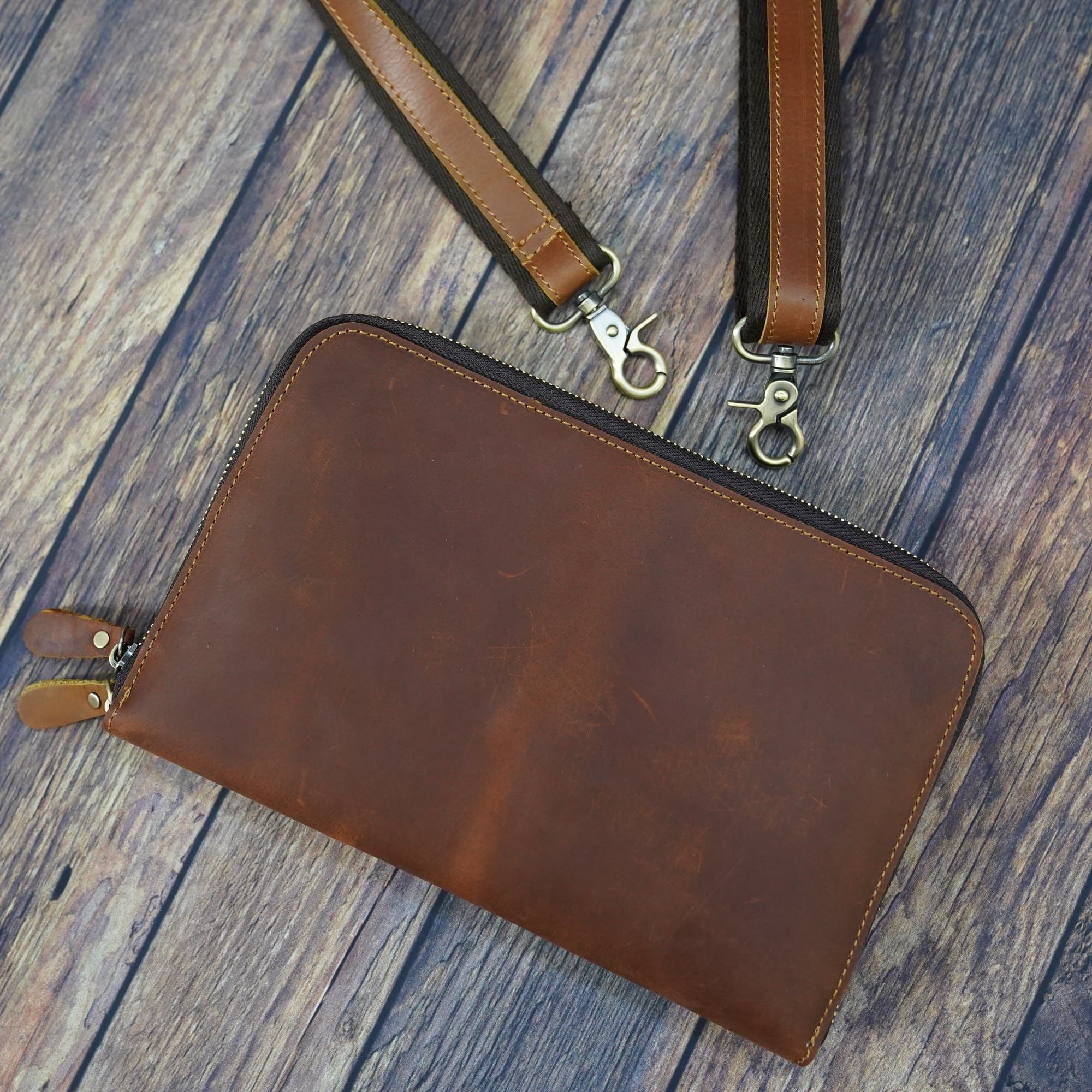 CLUTCH Cầm Tay & Đeo Chéo Da Thật RETRO CLH219