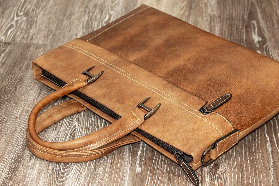 Cặp công sở Da Bò VEG Nhập Khẩu Retro chứa laptop Business Edition SBM96