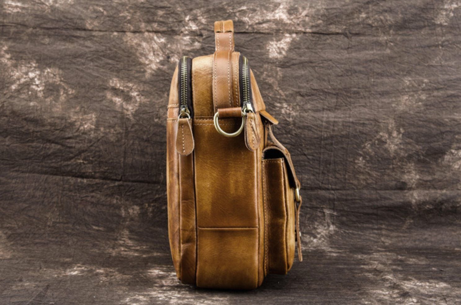 Cặp Da Bò VEG Italy Nhập Khẩu Đựng Laptop Phong Cách Cổ Điển SBM196