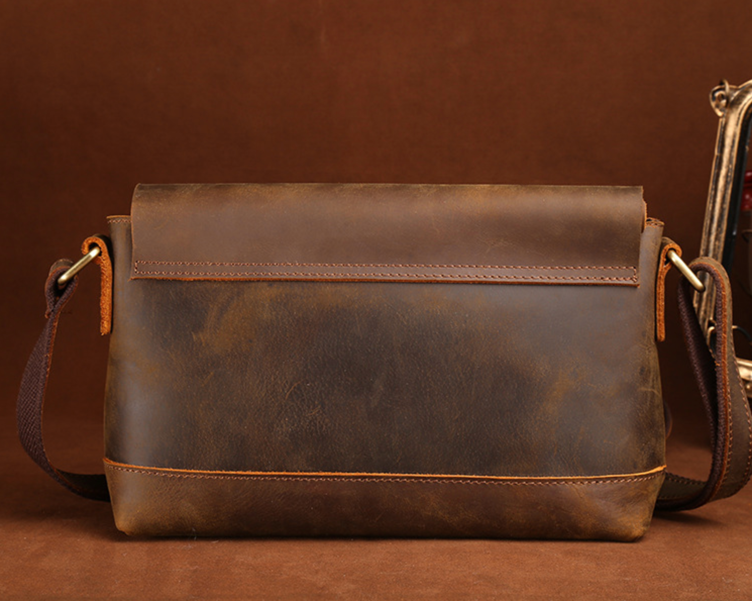 Túi đeo chéo da bò thật Berry & Ken RETRO - Classic edition TUDA SBM121