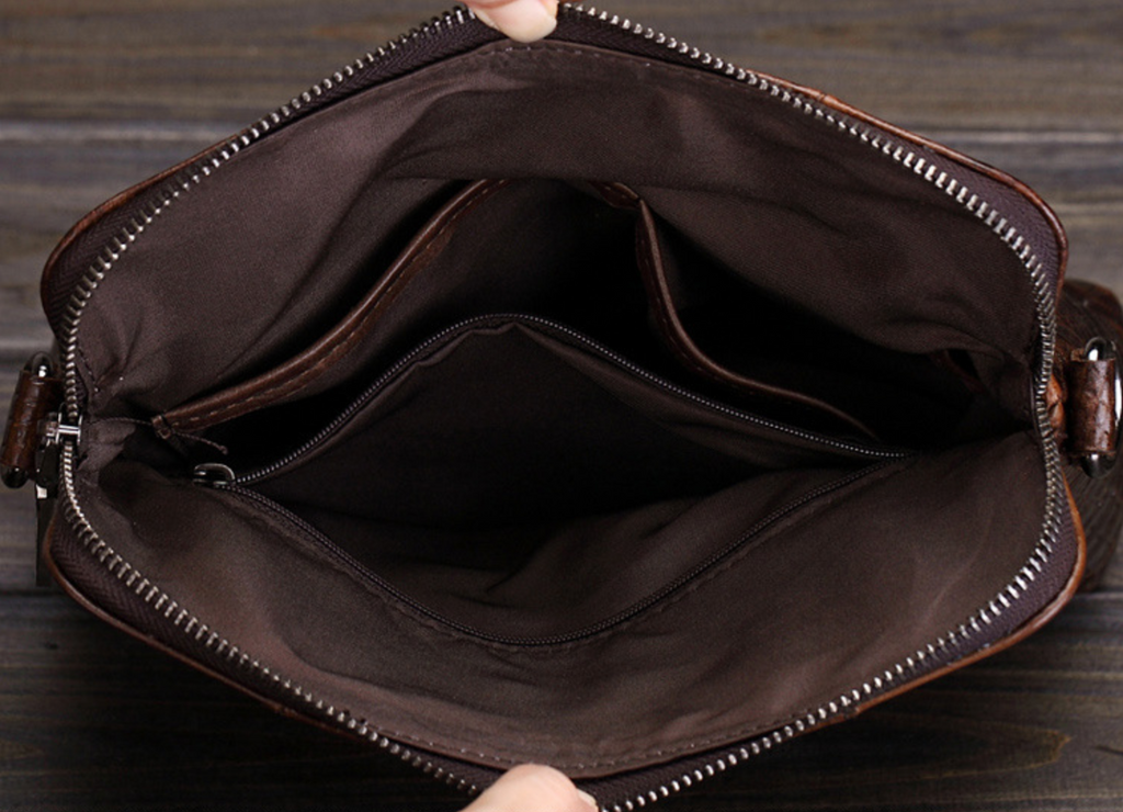 Túi Da Bò Thật Dập Vân Cá Sấu đựng ipad Berry & Ken RETRO - SBM129