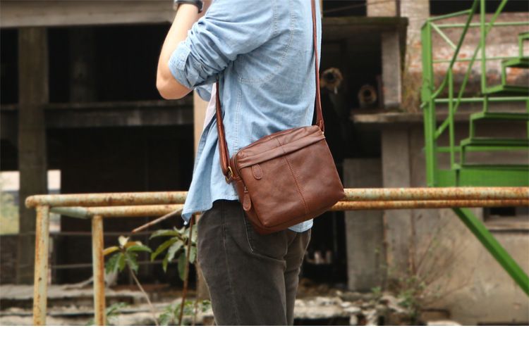 Túi da bò thật Berry & Ken đeo chéo Limited edition MBM110