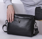 Túi Đeo Chéo Da Bò Thật Đựng iPad RETRO TUDA SBM320