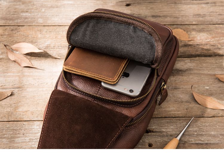 Túi Da Thật Đeo Chéo Trước Ngực VINTAGE SBM237