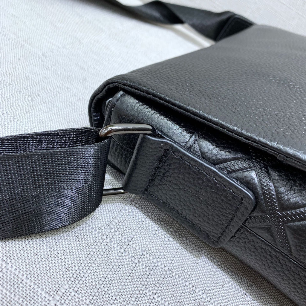 Túi Da Bò Thật Đeo Chéo Đựng IPad Classic Edition SBM189