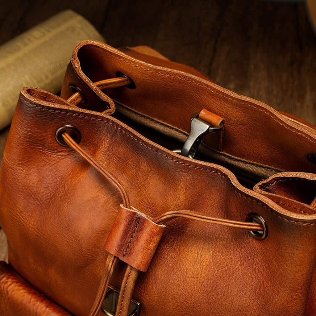 Balo Da Bò VEG Patina Ý Cao Cấp Đựng Laptop & Du Lịch Đa Chức Năng BPL379