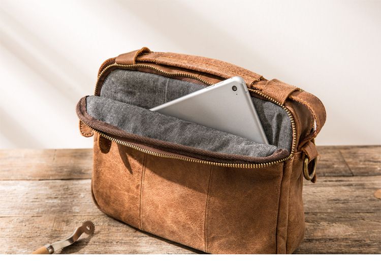 Túi Da Bò Thật RETRO Đeo Chéo & Xách Tay Đựng IPad SBM223