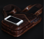 Túi da bò thật đeo chéo ngực Berry & Ken RETRO SBM122