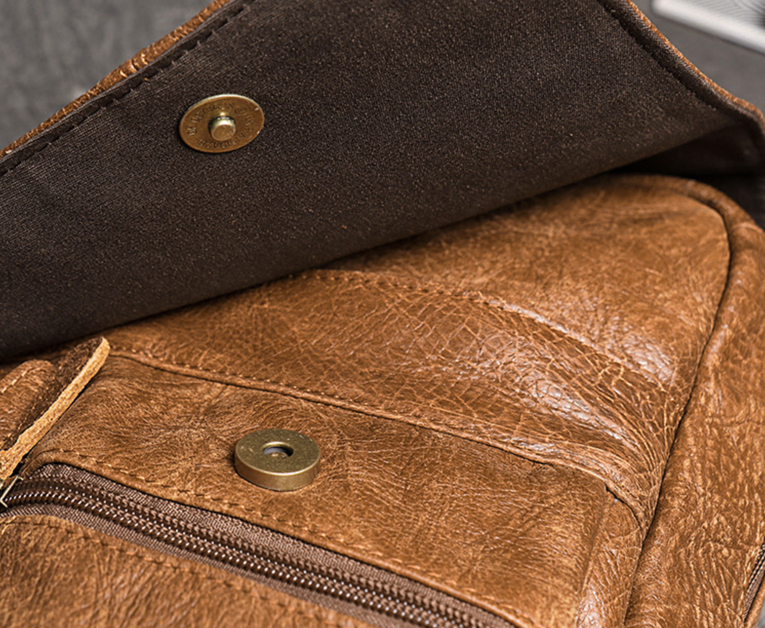 Balo Du Lịch Da Bò Thật RETRO Chứa Laptop Đa Chức Năng BPL311