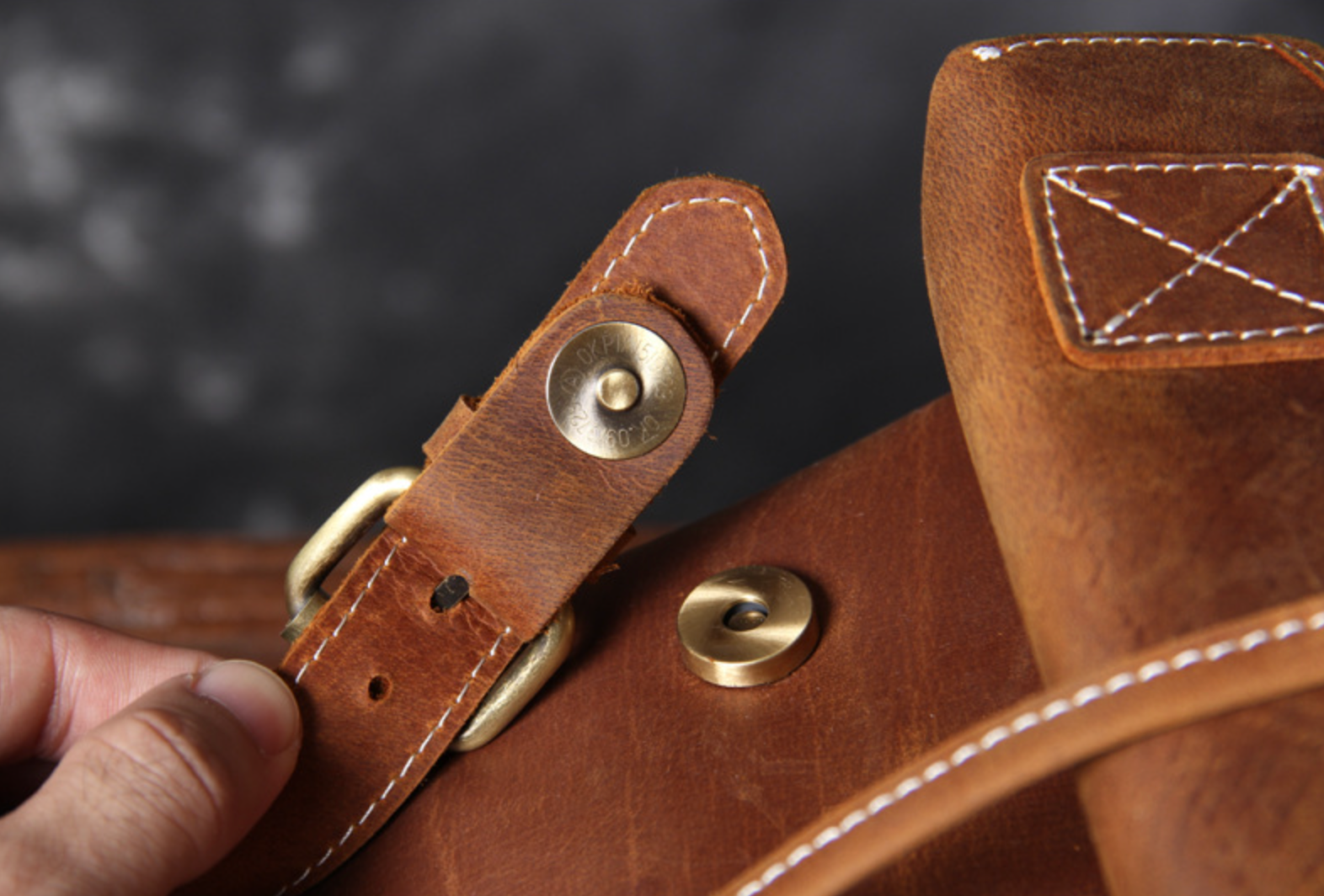 Balo Da Bò Sáp VINTAGE Chứa Laptop Đa Chức Năng BPL341