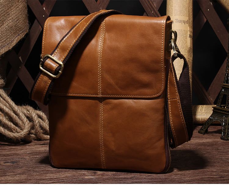 Túi Da Bò Thật Đeo Chéo Đựng IPad - Classic SBM180