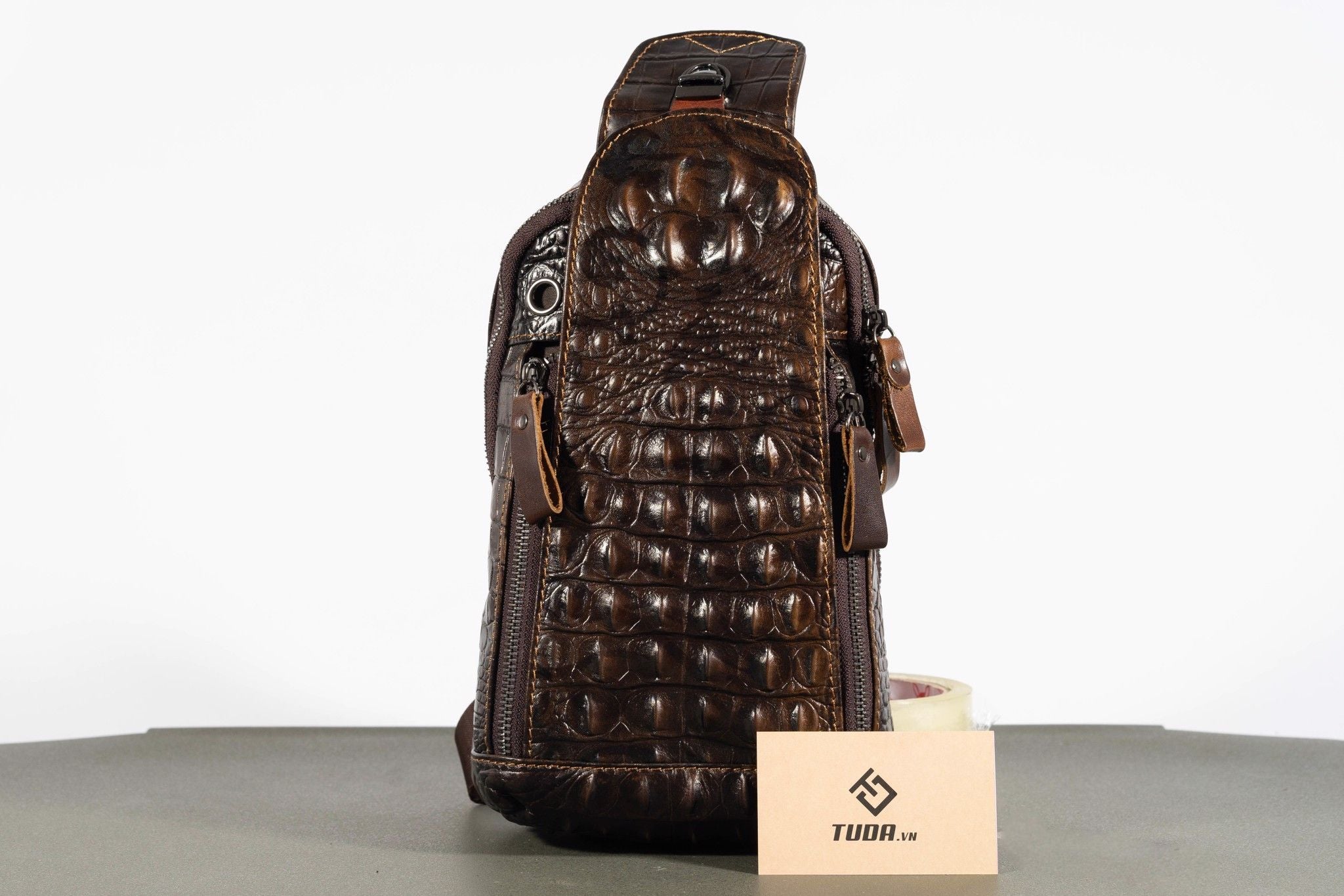 Túi Da Bò Thật đeo chéo Dập Vân Cá Sấu Berry & Ken RETRO - SBM111