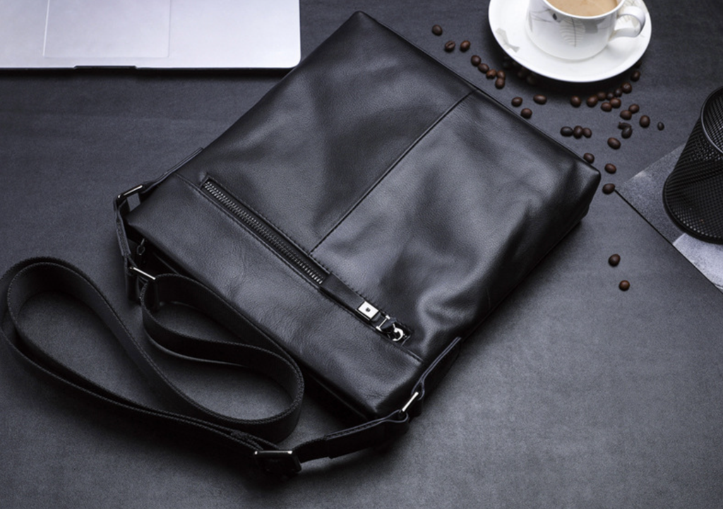 Túi Da Bò Thật Đeo Chéo Đựng IPad Classic Edition TUDA SBM317