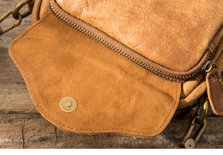 Túi Đeo Chéo Da Bò Thật Berry & Ken RETRO - Classic Edition SBM105