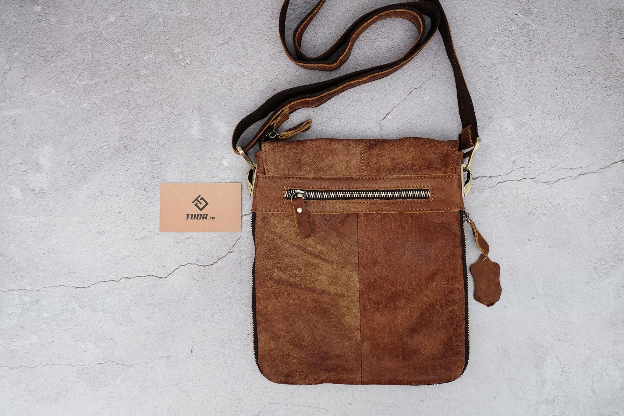 Túi Da Bò Thật Đeo Chéo Đựng IPad - Classic SBM180