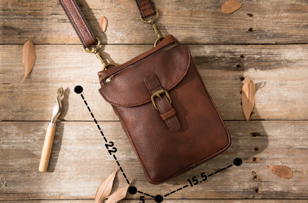 Túi da bò thật đeo chéo nhỏ gọn Berry & Ken RETRO - Classic edition SBM118