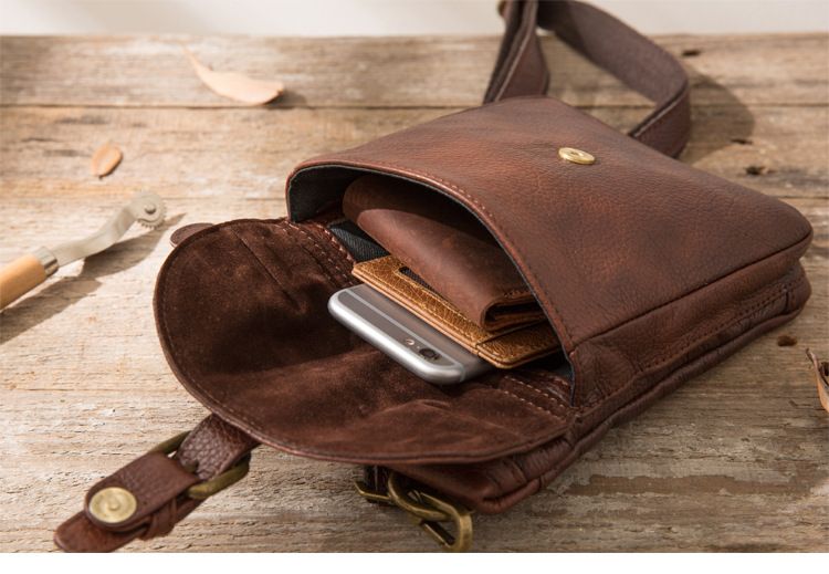 Túi da bò thật đeo chéo nhỏ gọn Berry & Ken RETRO - Classic edition SBM118