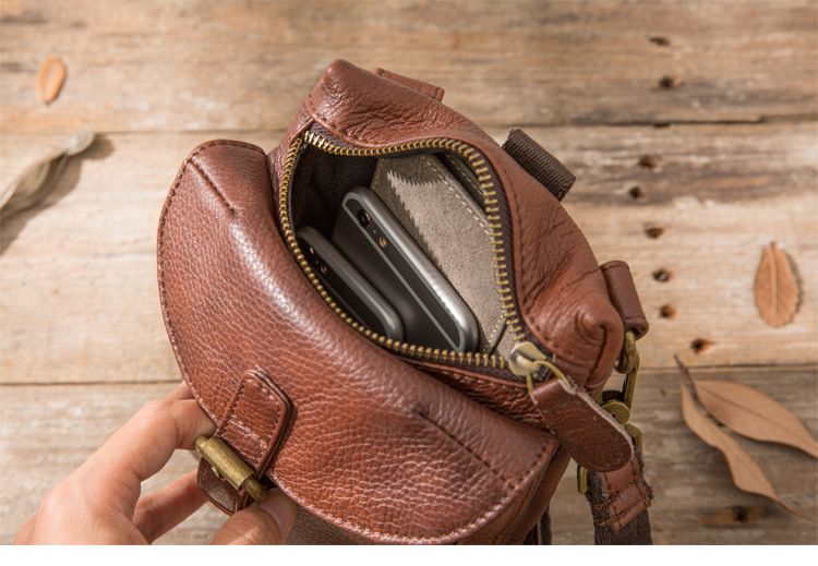 Túi da bò thật đeo chéo nhỏ gọn Berry & Ken RETRO - Classic edition SBM118